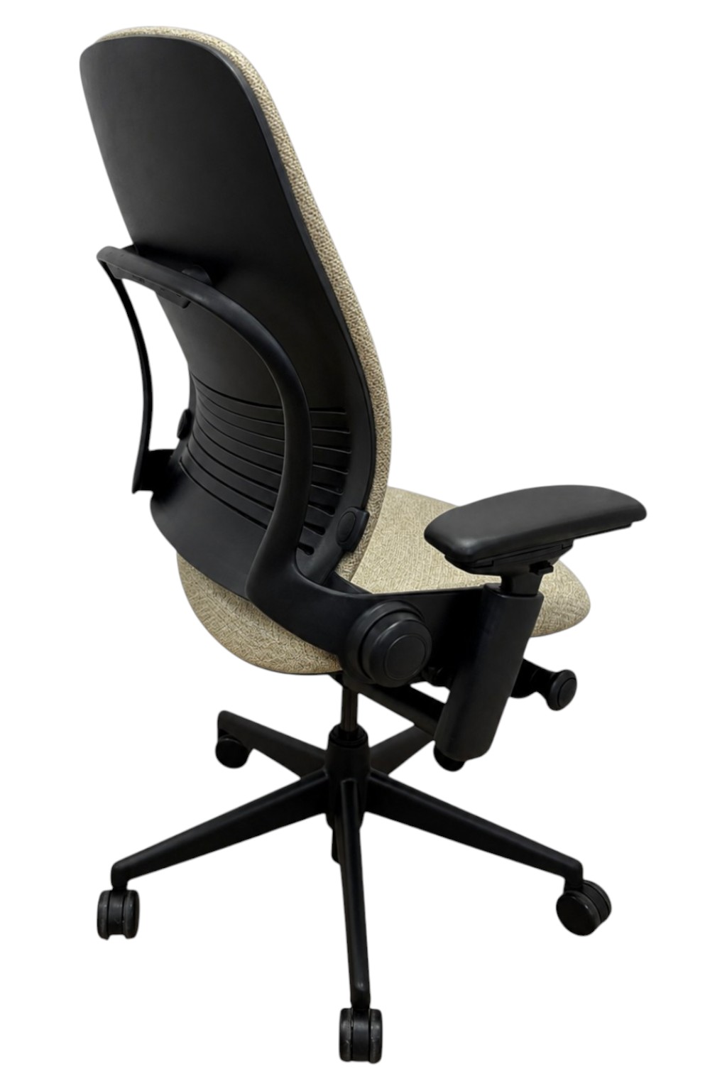 Steelcase Leap V2 Beige (Modelo de exposición)